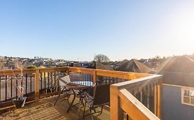 4 Bed Bungalow With Sauna In Saltdean By The Sea Nr Brighton